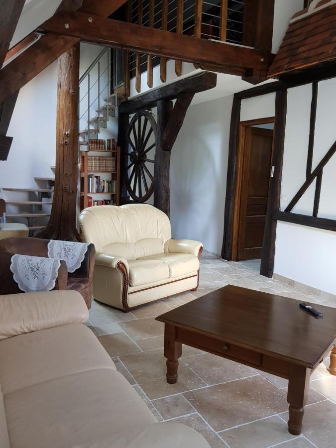Villa Au coeur de nos campagnes à Lachapelle-Saint-Pierre Extérieur photo